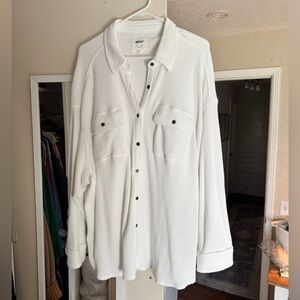 AERIE- NWOT- White Button-Up women’s shirt